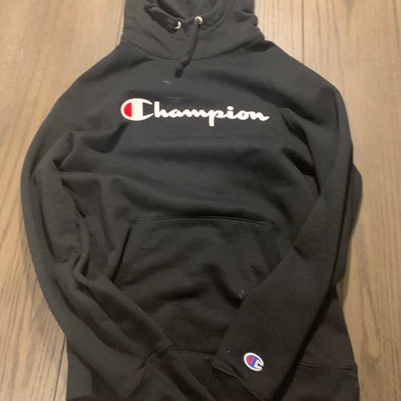 Black Hoodie Champion - Picture 1 of 2